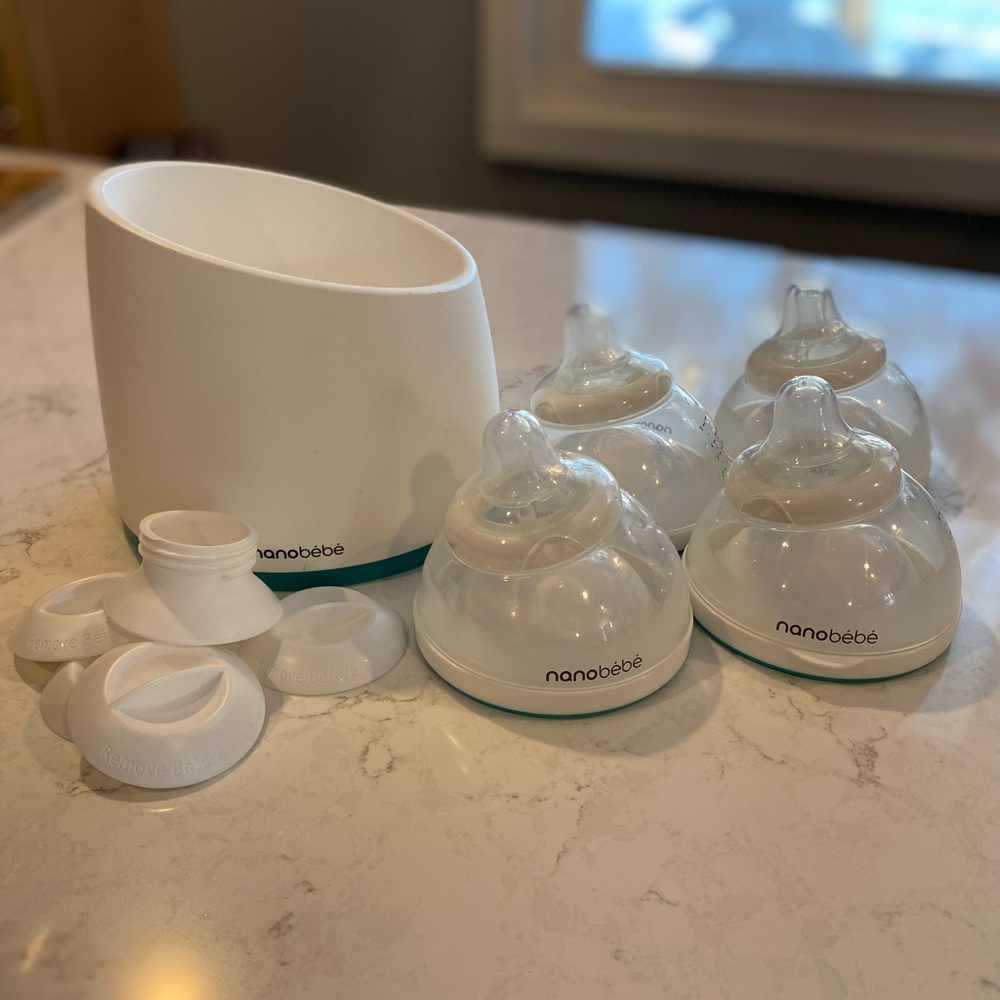 Like New NanoBebe Bottle Set